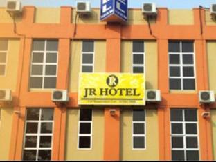 Jr Hotel Sitiawan Bagian luar foto